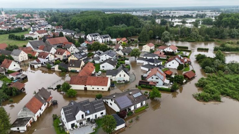 Rescue worker dies, several thousand evacuated in southern Germany floods