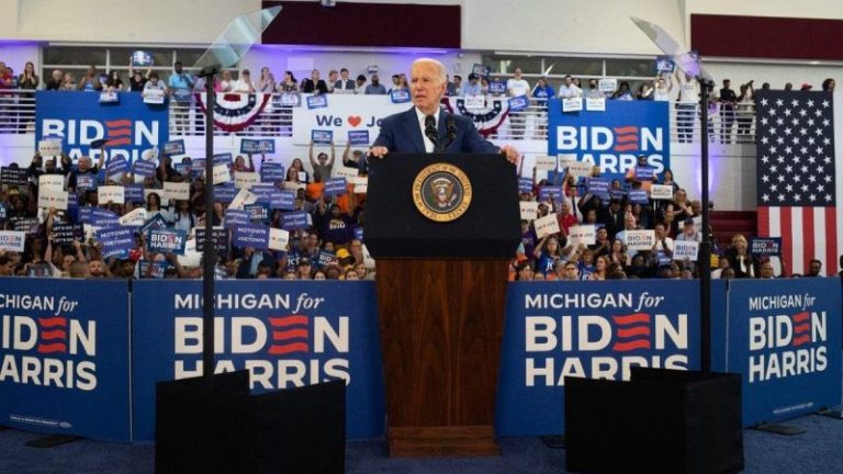 Biden tells Michigan crowd he’s ‘not going anywhere’ amid chants of ‘Don’t you quit’
