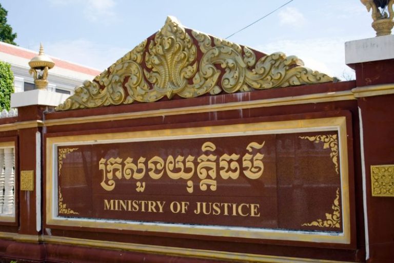 Pregnant Philippine women arrested in Cambodia for surrogacy could be prosecuted after giving birth