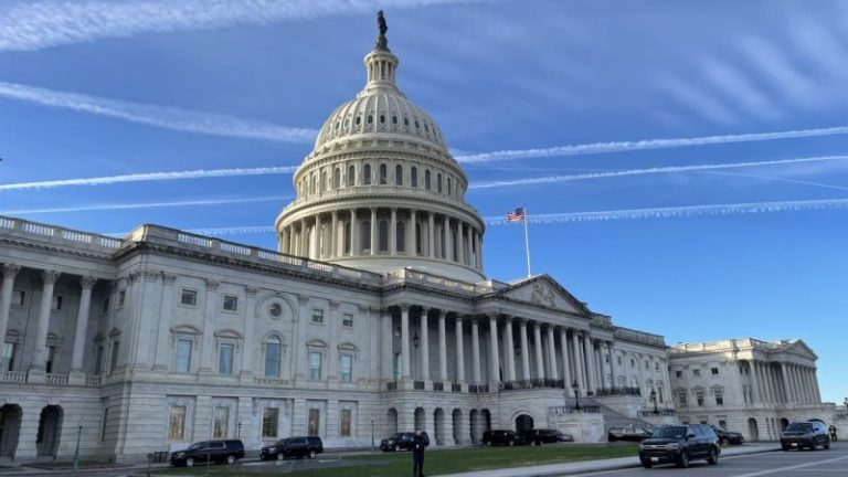 Lawmakers react to stopgap funding and averting government shutdown