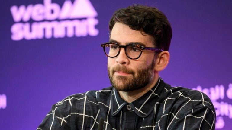 Dem Senate primary erupts in key state as candidate teams up with radical streamer: ‘America deserved 9/11’